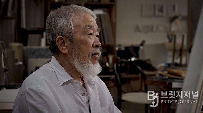 AI 기술로 되살아난 김창열 화백