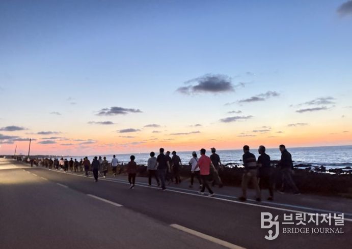 '힐링 UP! 혼디모영 걸을락(樂)' 신산마을걷기