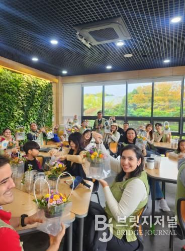 제19회 거제섬꽃축제, 다문화 노래자랑 및 글로벌 체험 프로그램 개최1(작년 참고사진)