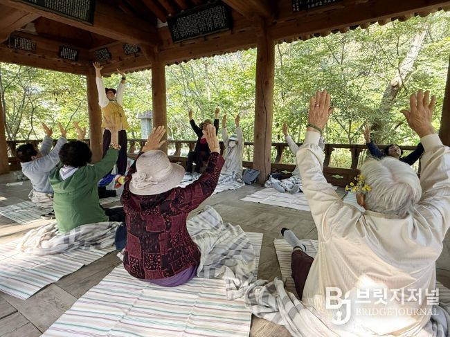 기억을 잇는 숲속 힐링 산림치유 프로그램