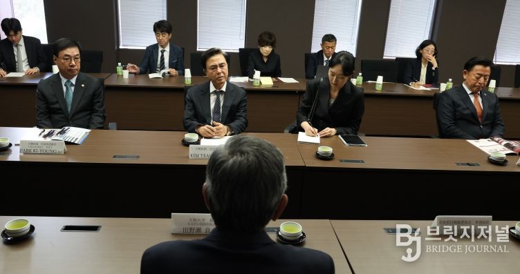 김태흠 지사, 오사카 야마토대학 찾아 학생 대상 특강