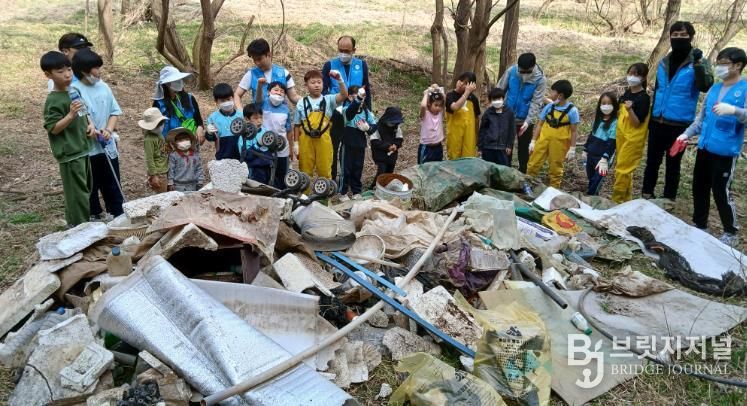 금반초_엄천강 주변 환경정화활동