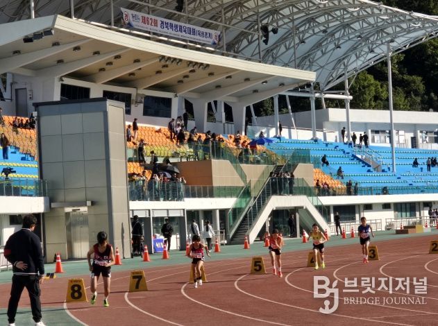 경북교육청, ‘제62회 경상북도학생체육대회 개최’(420교 3,483명 참가...체육 영재 발굴과 학교체육 활성화 기대)(28일 영주시민운동장에서 육상 경기를 펼치는 모습)