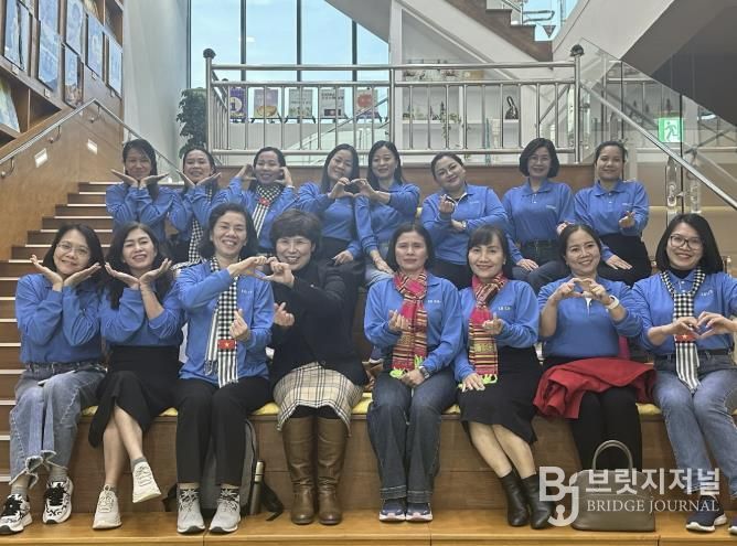 10월 31일 기관 방문 단체 사진