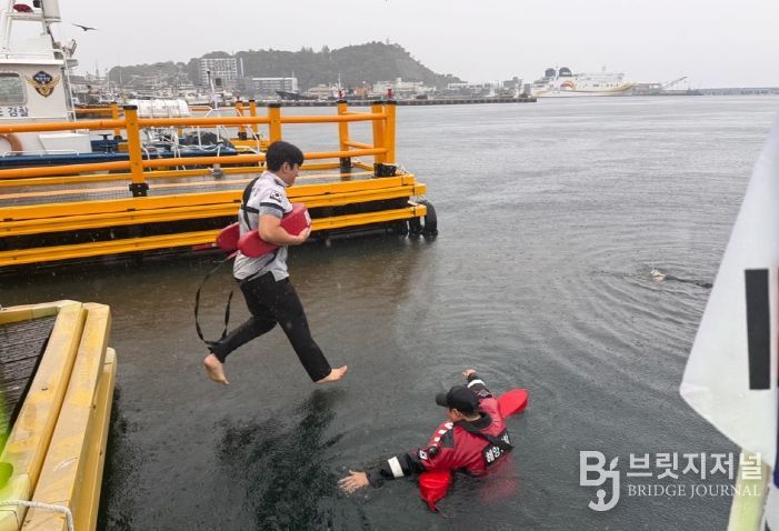 울진해경, 「SAVE ON-SELF SAFETY」 일환 현장 경찰관 특별교육·훈련 추진
