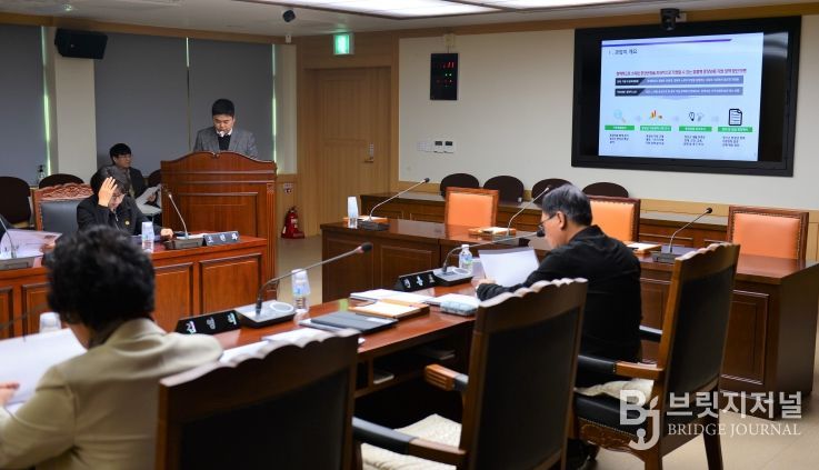 정선군의회, 중장년층 맞춤형 지원 정책 연구용역