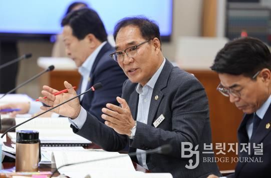 김회식 도의원, 어민이 체감할 수 있는 해양수산 정책 마련 촉구 사진