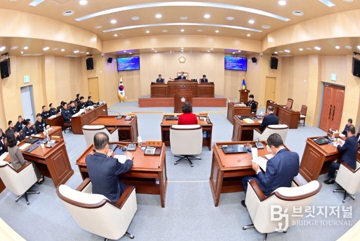 청송군의회, 제285회 정례회 개회