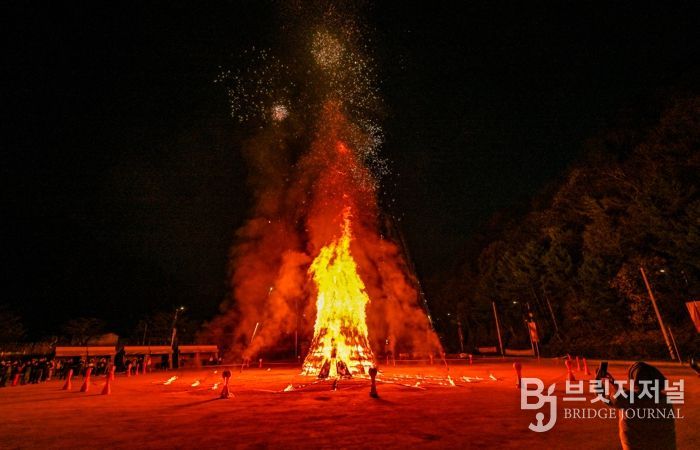 정선 민둥산은빛억새축제, 45일간 가을 향연 성황리에 마무리