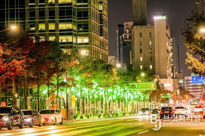 대구 중구, 연말연시 맞아 주요 공원·가로변에 야간 경관조명 설치