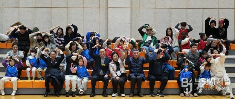 나주시가 지난달 29일 나주종합스포츠파크 국민체육센터에서 ‘2025 찾아가는 돌봄교실 놀이한마당’을 개최했다.