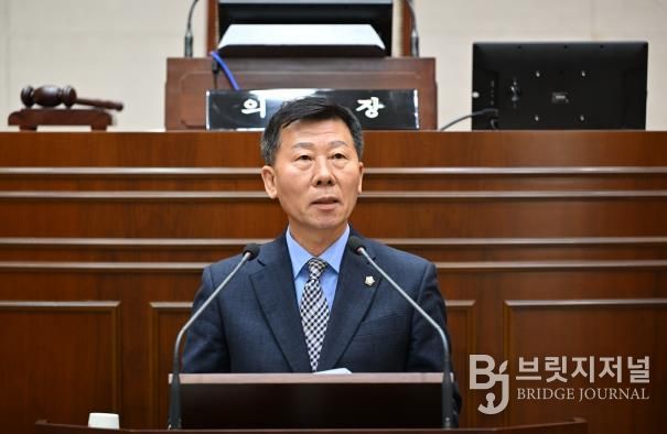 완주군의회 유이수 의원, “완주군 AI 전환…이제는 새로운 기준을 제시할 때”