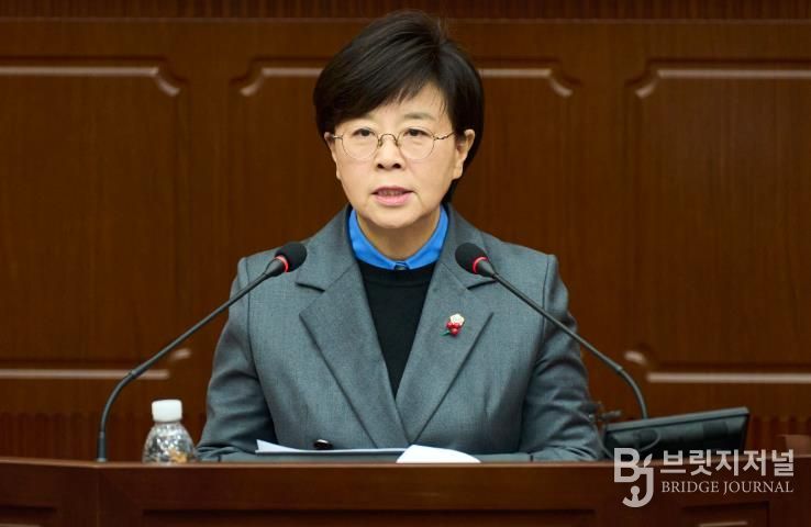 대전 서구의회, 손도선·최미자 의원 '고령자 등 교통약자를 위한 보행신호 자동연장시스템 도입 건의안' 채택