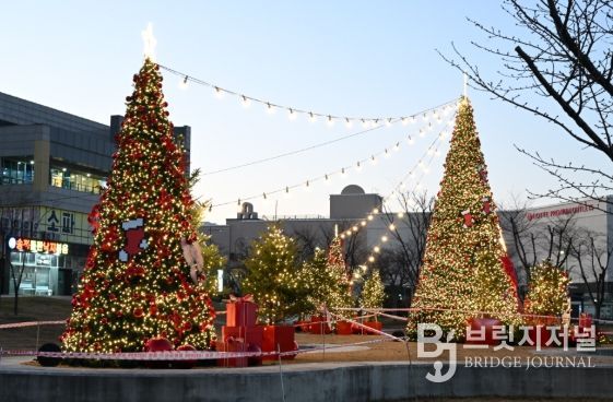 기장군, ‘오시리아 물음표 공원’ 겨울 야간 경관 조성…지역 상권 활력 기대