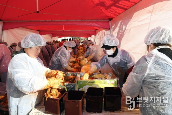 ‘2025년 이웃돕기 김장 나누기 행사’