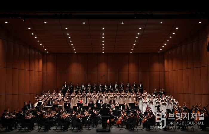 당진문화재단·당진시충남합창단이 함께하는 '2025 송년음악회' 성료