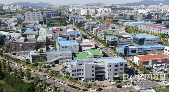 수원델타플렉스 전경