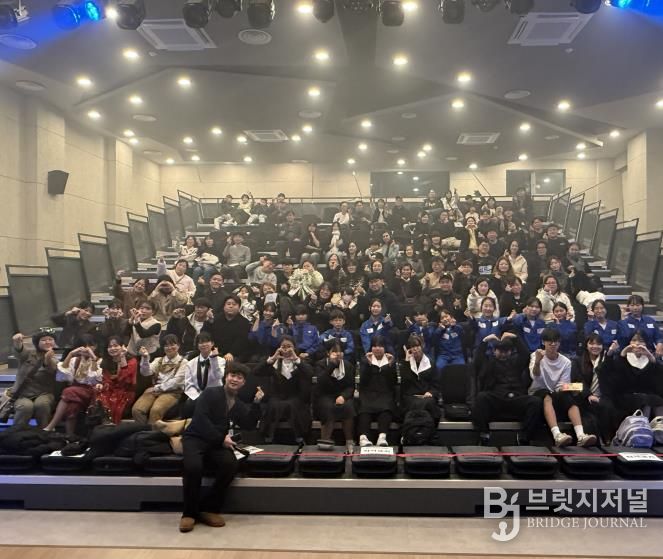 2025년 포천시 청소년뮤지컬스쿨 연말 발표회 성공적으로 마쳐