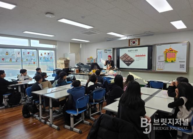 2025학년도 교육과정 운영 취약 시기 진로 컨설팅 성료-초등