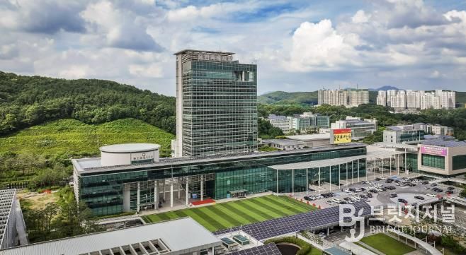 용인특례시청사