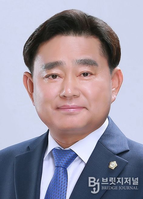 윤수봉 전북특별자치도의회 의회운영위원장