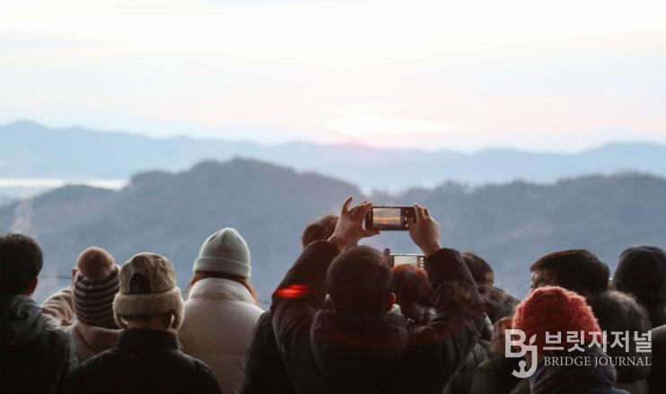 서천군 한산면, 건지산성 해돋이 행사로 새해 시작