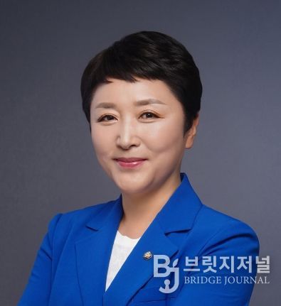 전진숙 국회의원(광주북구을, 더불어민주당 원내부대표)