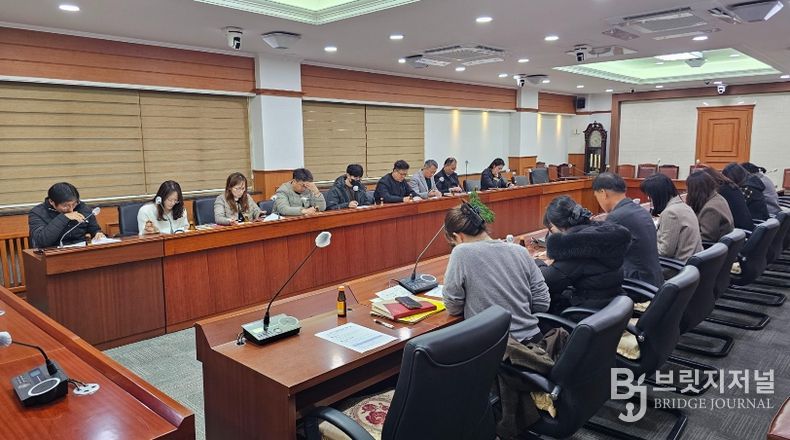 지난 12월 18일과 19일 양일간 본청 사업 부서를 대상으로 수의계약 총량제 시행을 위한 간담회가 개최됐다.