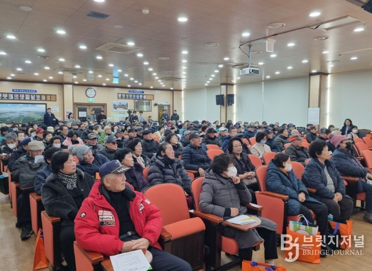 어르신들의 안전한 참여위한 팀장 간담회