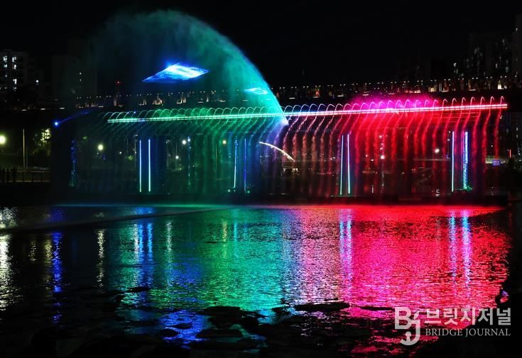 경춘철교 음악분수