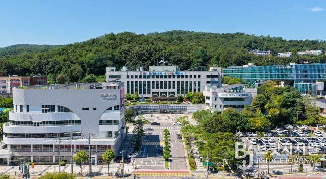 구리시(시장 백경현)가 국가보훈부 경기북부지청 관할 11개 지자체 가운데 2025년 보훈 수당정책과 예우 수준에서 가장 두드러진 것으로 나타났다.청