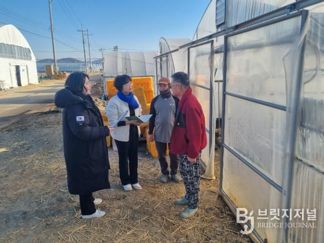 한동순 청주시의원, 옥산면 애호박 농가 찾아 한파 속 시설재배 현장 점검