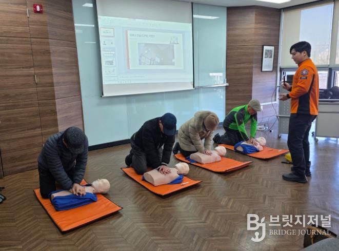 목포이랜드노인복지관, 노인일자리 참여자 심폐소생술(CPR) 교육 성료