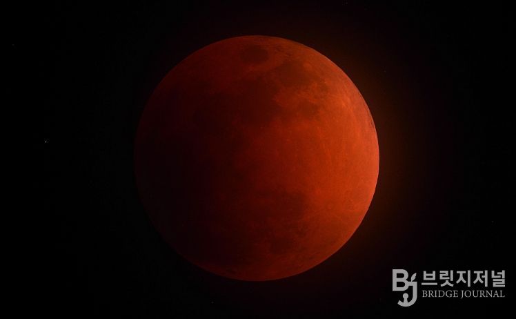 2018년 진행된 개기월식