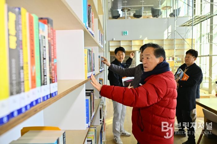 속초어린이영어도서관 공사현장 방문