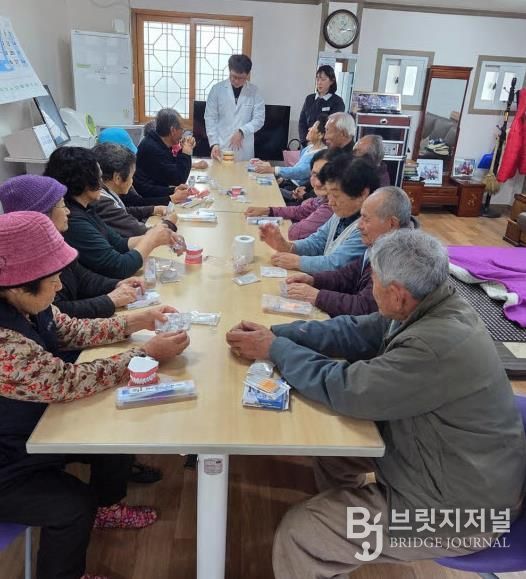 거제시 덕곡마을에 번진 건강한 미소, 덕곡보건진료소 구강보건교육 큰 호응