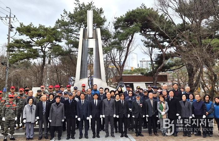 달서구, 제107주년 3·1절 맞아‘태극단 학생 독립운동 기념탑’참배