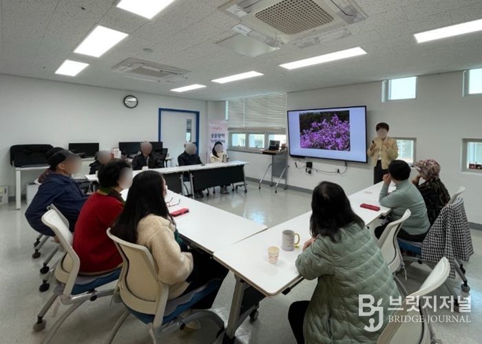 여주시치매안심센터, 경증 치매환자를 위한 전문적인 인지재활프로그램 운영