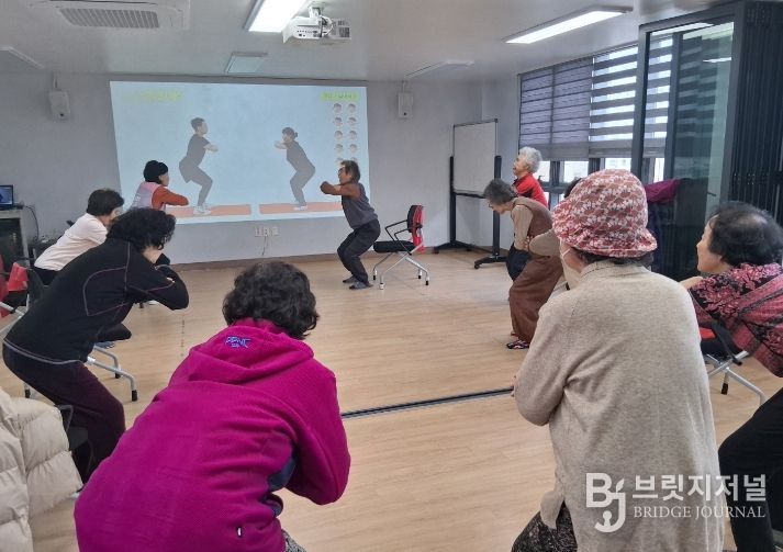부산 중구, 노쇠 예방 ‘건강UP교실’ 운영