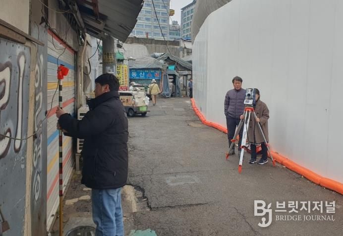 세운5구역 노후건물 측정점 설치 모습