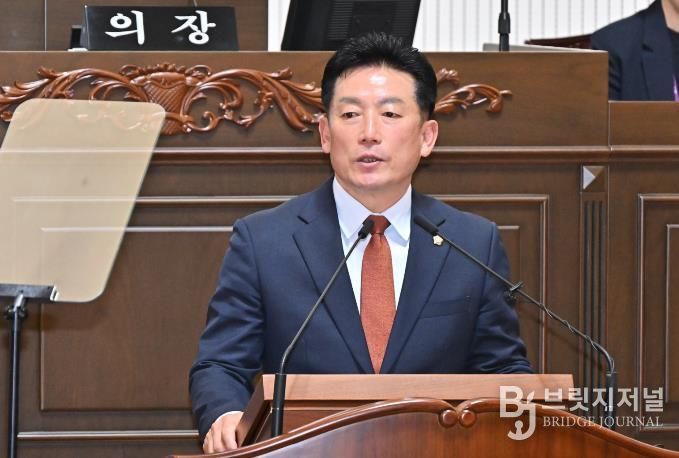 정용학 시의원, “논산은 육군, 진해는 해군...공군은 진주”