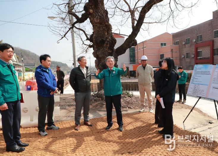 의령군, 의령중 통학로 개설 현장 점검