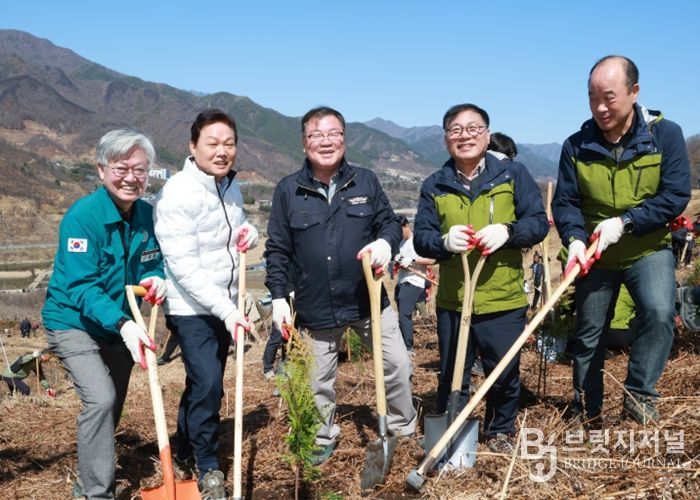 산청군, ‘희망의 숲’ 가꾼다..2026년 봄철 나무심기 행사 개최