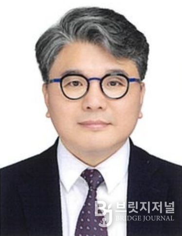 변종필 서귀포공립미술관장