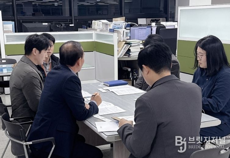 지난 19일 포항시가 해양수산부를 방문해 해양수산분야 주요 현안사업의 국비 지원을 건의했다.