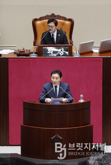 박용갑 의원 본회의장