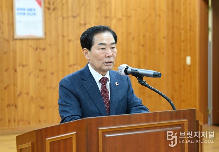 31일, 농촌지원발전기금 및 농어촌진흥기금 사업설명회를 개최하고 있다.