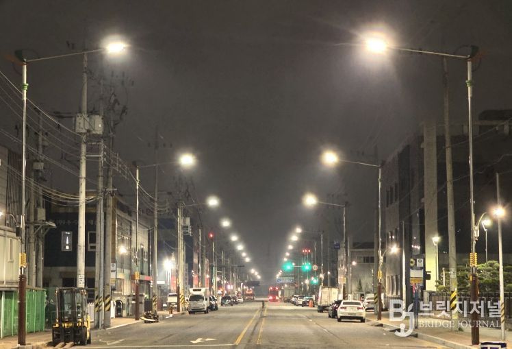인천 서구, 관내 가로등 친환경 고효율 LED로 100% 교체 추진... 안전하고 아름다운 거리 조성