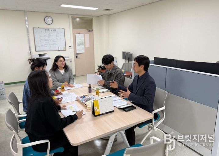 지난달 26일 배재대학교 RISE사업단 회의실에서 열린 간담회 장면