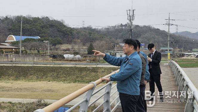 김택중 부군수 하천·계곡 현장 점검 모습